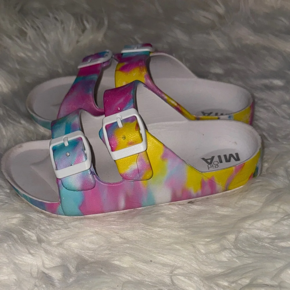 MIA Kids Colorful Tie-Dye Sandals